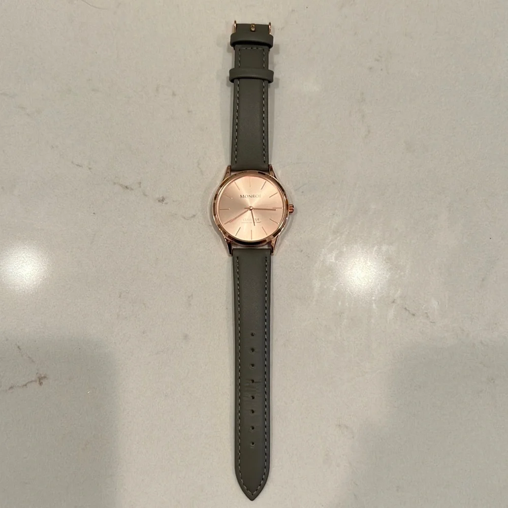 Monroe Watch - Picture 1 of 3
